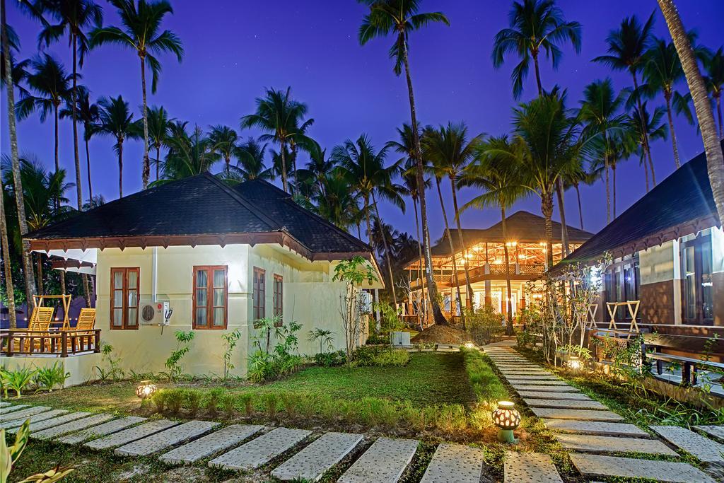 Blue Oceanic Bay Hotel Ngapali Exterior photo