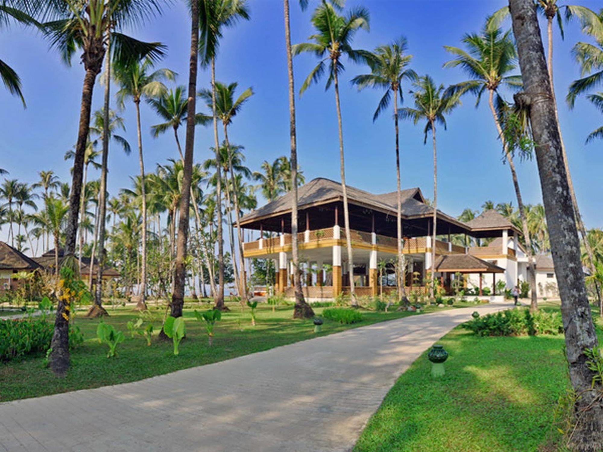 Blue Oceanic Bay Hotel Ngapali Exterior photo